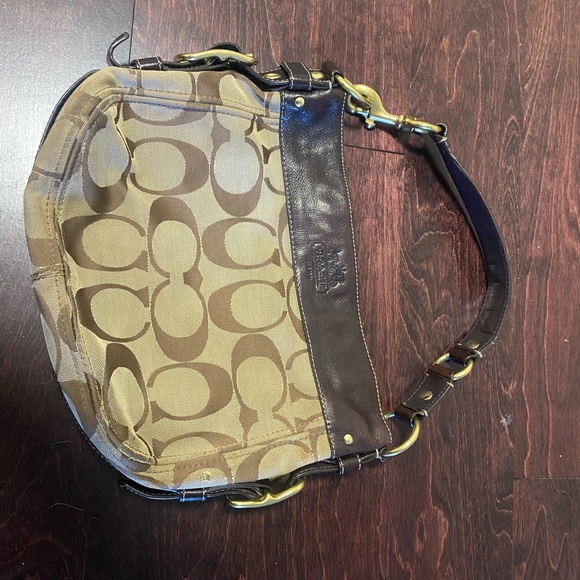 Coach Brown Shoulder Bag - Picture 5 of 6